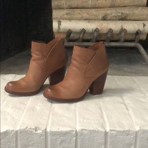 Kirk-Ease Tan Leather Booties